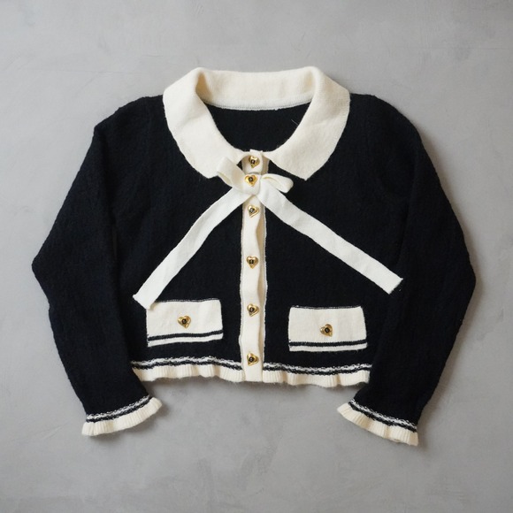 Sweaters - Vintage Style Cropped Cardigan Medium Black White Heart Button Bow Coquette